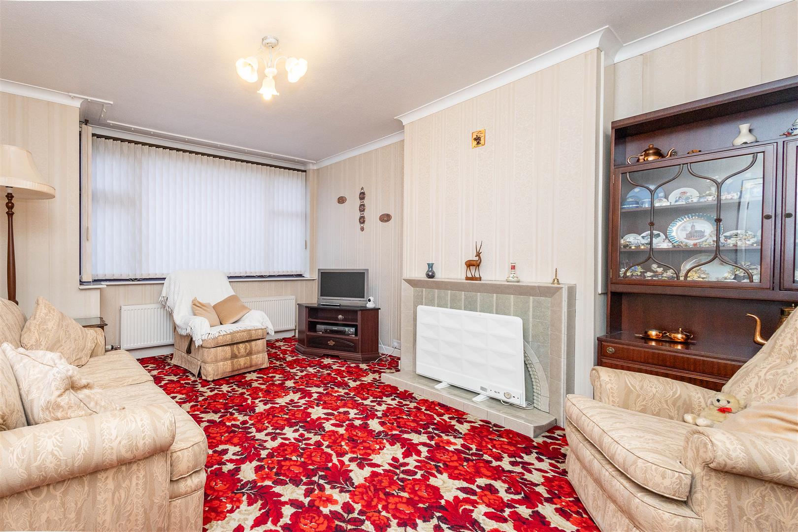3 bed property in Severn Drive, Preston